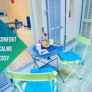 Appartamento Studio T1 Centre - Ideal Couple & Amis - Confort - Wifi - Calme - Climatisation - Coin Terrasse, Nizza
